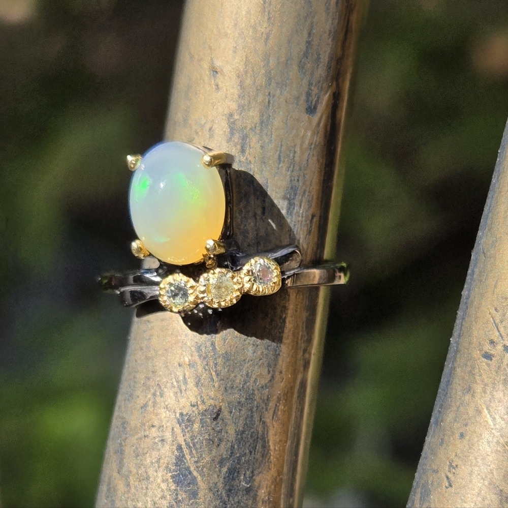 Opal & Topaz Natural Gemstone Stetling Rhodium & Gold Ring Sz7 - Picture 5 of 9